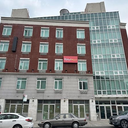 Red Roof Plus Brooklyn - Flatbush Ave New York Ngoại thất bức ảnh